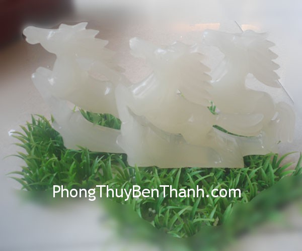 tam ma thanh ngoc 02 Tượng Tam Mã đá quý Thanh Ngọc phong thủy trung quốc hoạnh phát tài lộc N047 1