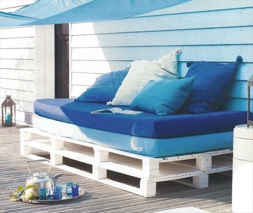 102950baoxaydung image001 Thiết kế Sofa sang chảnh từ pallet gỗ