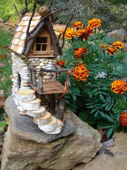 170016baoxaydung image011 Thiết kế nhà đá nhỏ xinh làm đẹp khu vườn nhà bạn