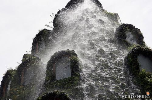 100006baoxaydung 4 Tham quan khách sạn huyền bí ẩn mình trong thác nước