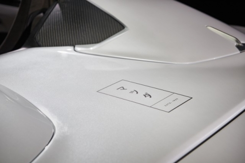 8 1478185534 Hai mẫu xe độ khủng của Mazda phô diễn gợi cảm tại SEMA 2016